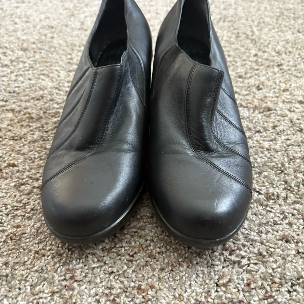 COPY - Dansko Black Leather Slip-On Shoes Size 41